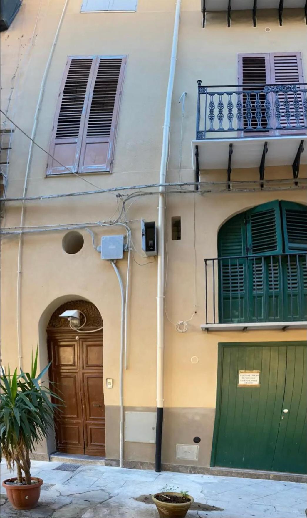 Like Home Palermo Bagian luar foto